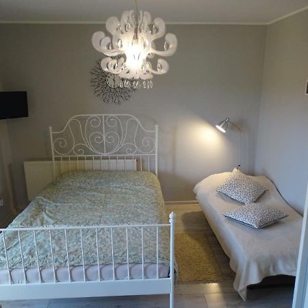 Anna Apartment Czarny Mlyn Екстериор снимка