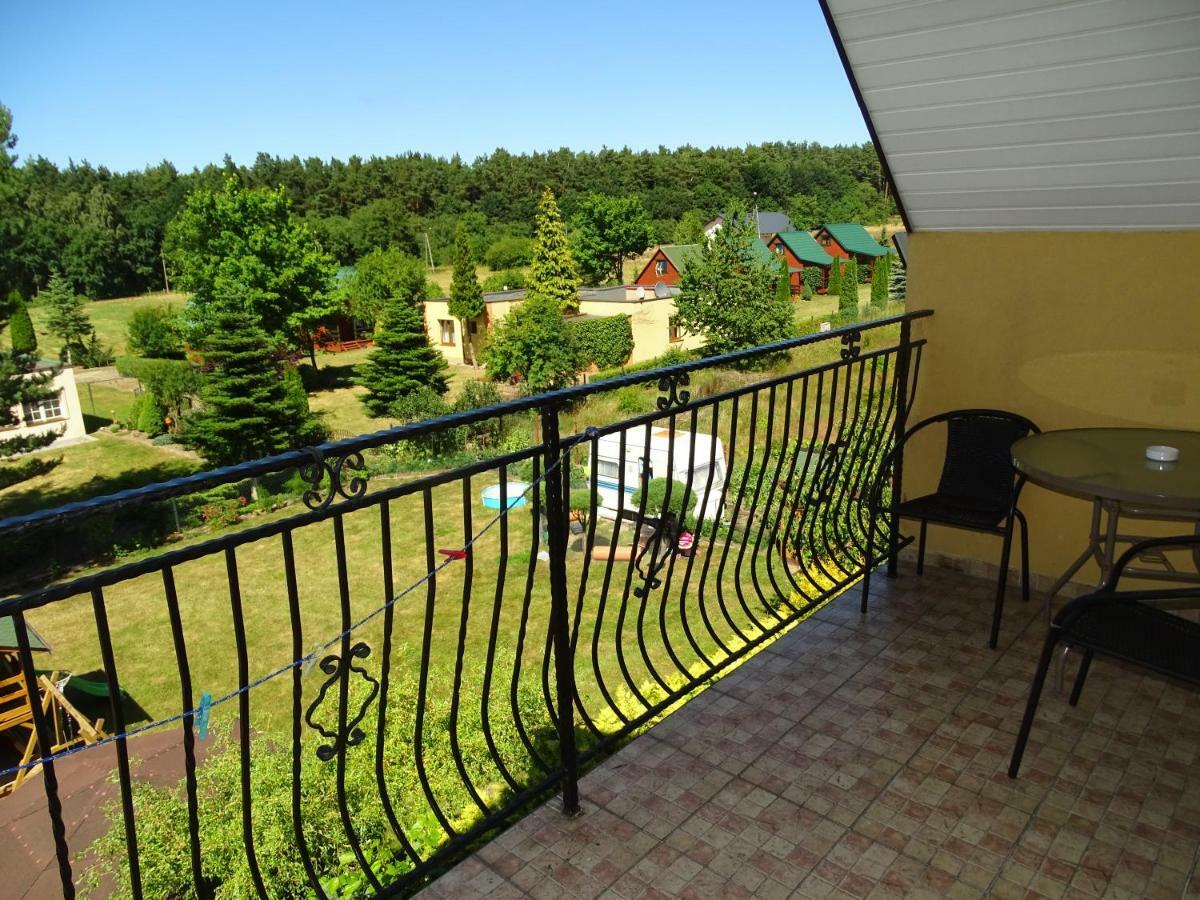 Anna Apartment Czarny Mlyn Екстериор снимка